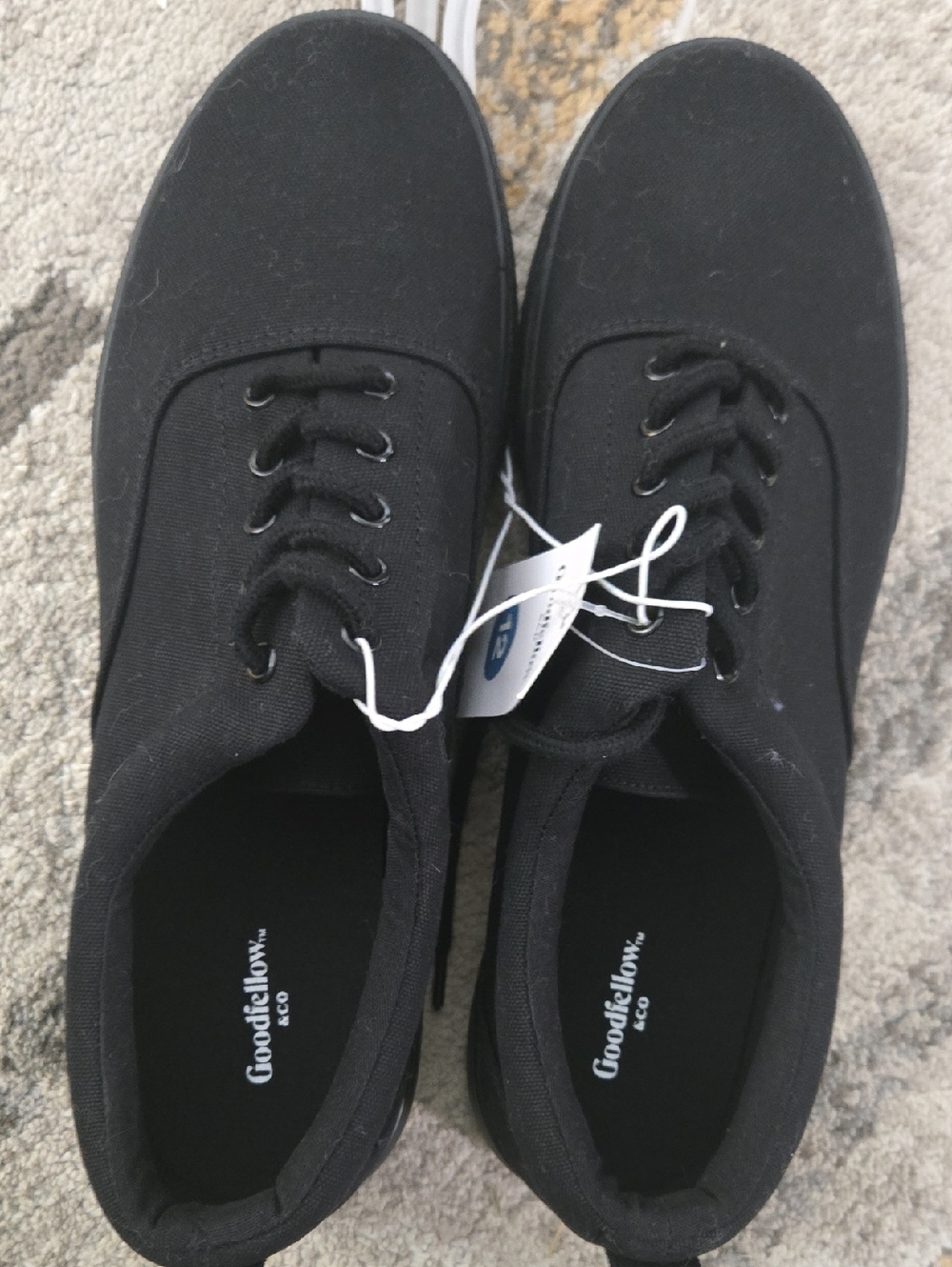 Goodfellow & Co Black Low-Top Canvas Lace-Up Sneakers